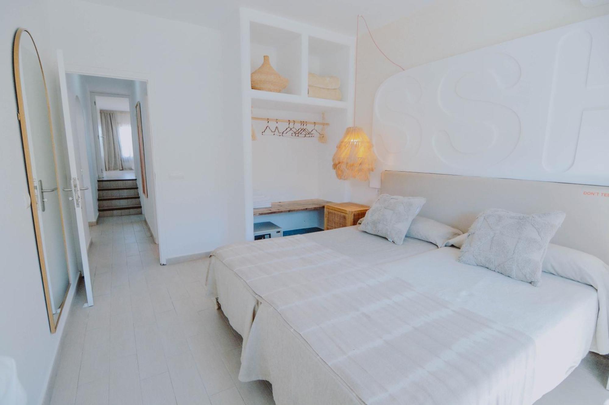 Secret Oasis Ibiza-Only Adults Lejlighedshotel San Antonio  Eksteriør billede